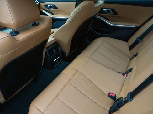 Used 2025 BMW 330i Sedan RWD image 35