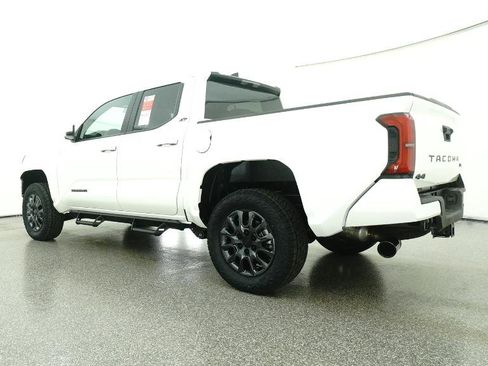 New 2026 Toyota Tacoma SR5 image 14