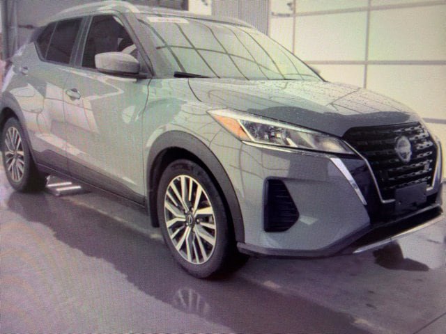 Certified 2024 Nissan Kicks SV FWD image 11