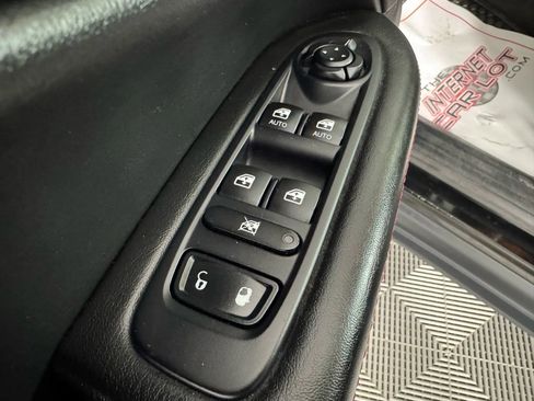 Used 2018 Jeep Compass Trailhawk w/ Leather Interior Group image 41