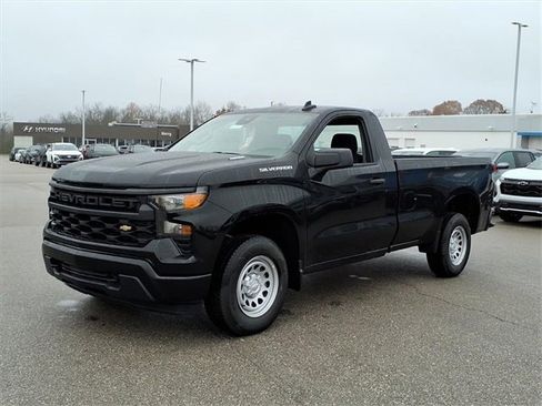 New 2026 Chevrolet Silverado 1500 W/T w/ Trailering Package image 3