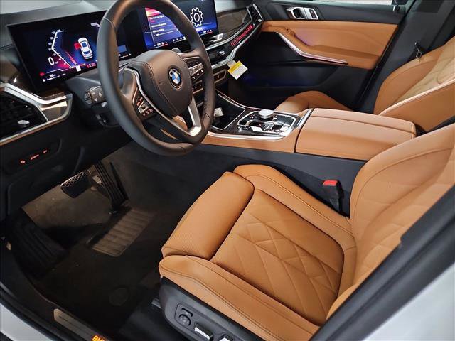 Used 2026 BMW X5 sDrive40i w/ Parking Assistance Package RWD image 3