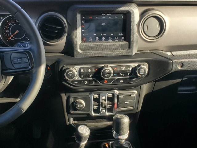 Used 2021 Jeep Wrangler Unlimited Sport AWD/4WD image 26
