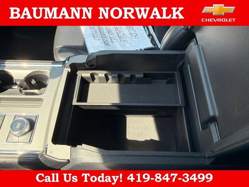 Used 2021 Ford Expedition XLT AWD/4WD image 40