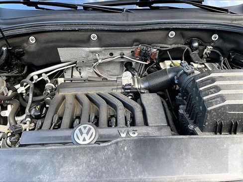 Used 2023 Volkswagen Atlas SE w/ Panoramic Sunroof Package AWD/4WD image 30