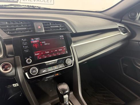 Used 2020 Honda Civic Sport image 22