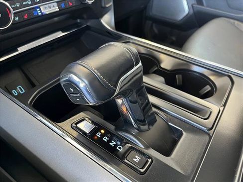 Used 2022 Ford F150 Lariat w/ Equipment Group 502A High AWD/4WD image 16