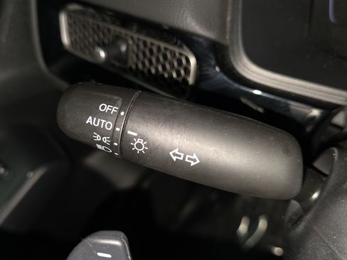 Used 2024 Honda Civic Sport image 25