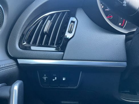 Used 2021 Kia Stinger GT image 21