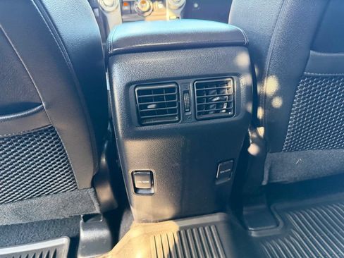 Used 2019 Toyota 4Runner SR5 Premium AWD/4WD image 31