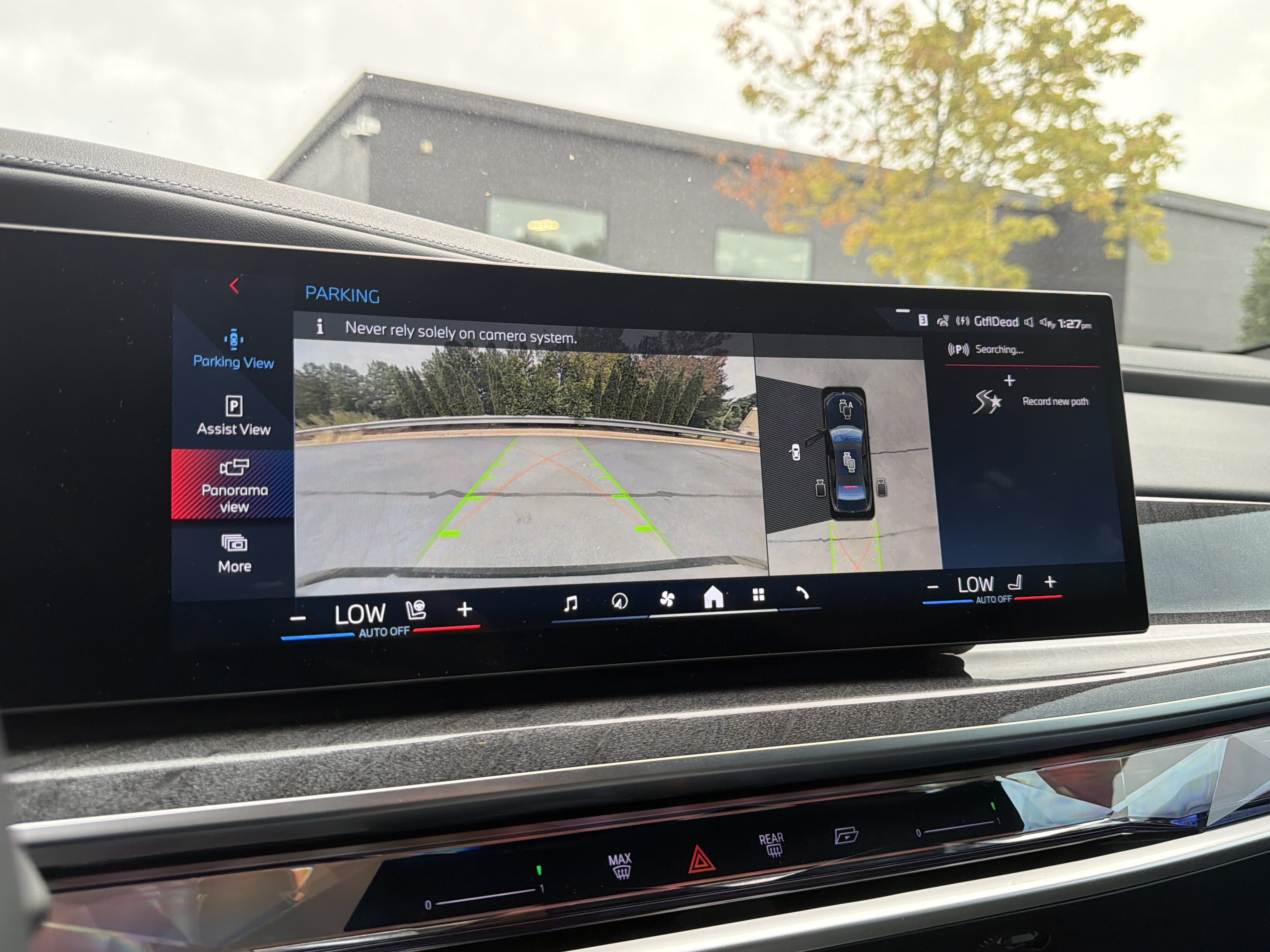 Used 2024 BMW i7 M70 AWD/4WD image 19