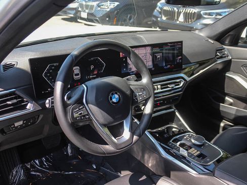 Used 2023 BMW 330i Sedan w/ Parking Assistance Package RWD image 16