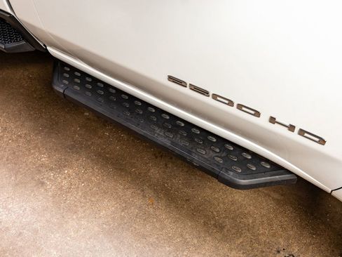 Used 2022 GMC Sierra 2500 SLE w/ SLE Convenience Package image 13