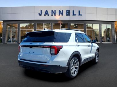 New 2026 Ford Explorer ST-Line