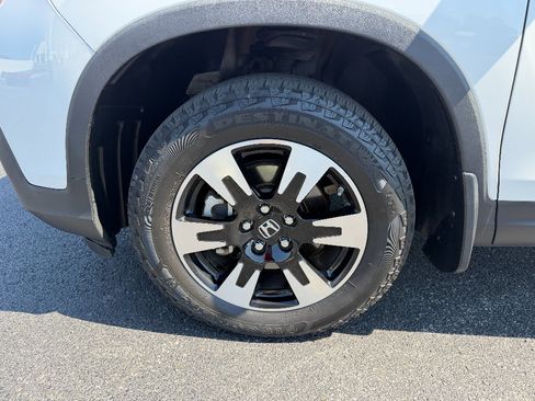 Used 2020 Honda Ridgeline RTL image 9