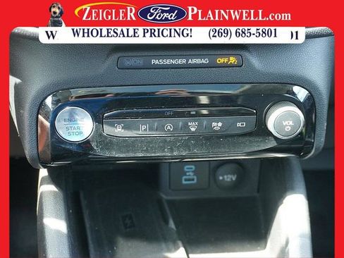 Used 2023 Ford Escape Platinum image 23