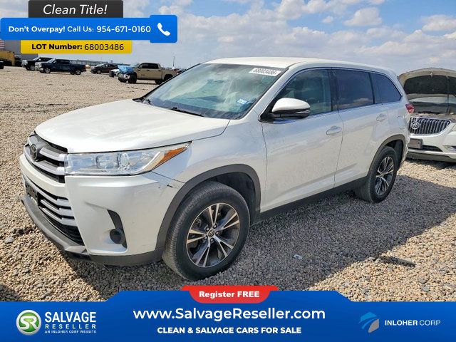 Used 2019 Toyota Highlander LE FWD image 1