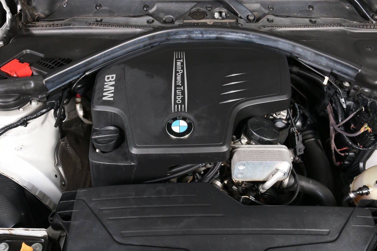 Used 2013 BMW 328i Sedan RWD image 13
