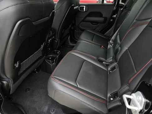 New 2026 Jeep Gladiator Rubicon image 12