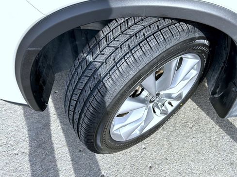 Used 2020 INFINITI QX50 Luxe w/ Navigation Package image 23