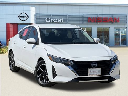 Used 2025 Nissan Sentra SV FWD image 1