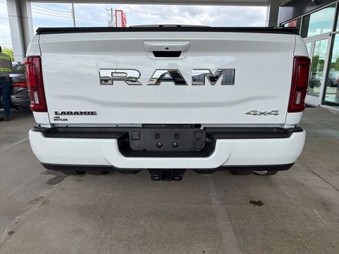 Used 2025 RAM 3500 Laramie image 6