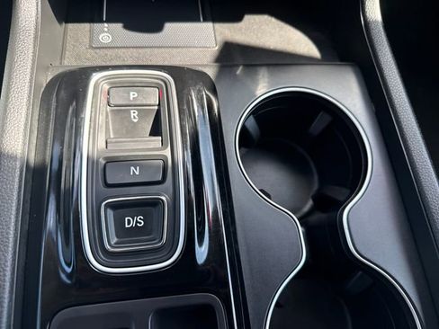 Certified 2025 Honda Pilot EX-L image 32