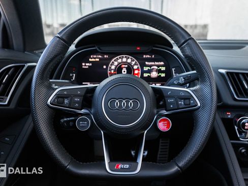 Used 2021 Audi R8 V10 w/ Premium Package image 25