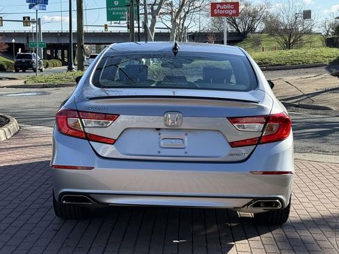 Used 2022 Honda Accord Sport image 5