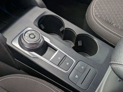 Used 2024 Ford Escape Active w/ Cold Weather Package FWD image 25