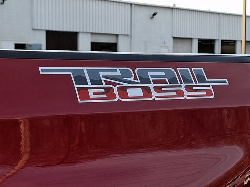 Certified 2023 Chevrolet Silverado 1500 LT Trail Boss w/ LT Trail Boss Premium Package image 30
