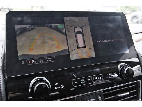 Used 2023 Nissan Armada SL RWD image 15