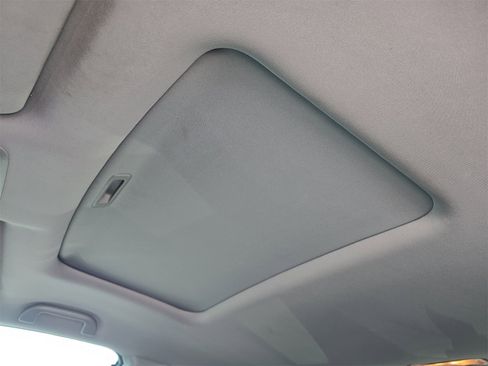 Certified 2022 Honda Pilot Special Edition image 17