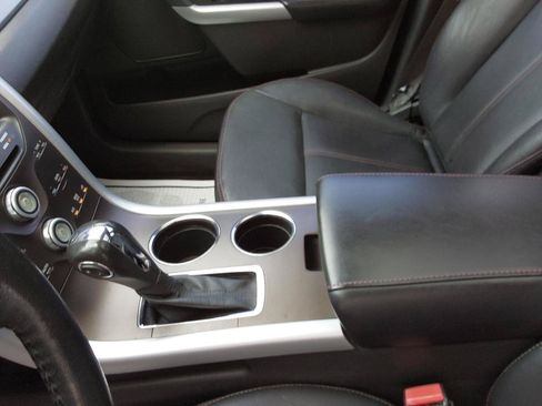 Used 2012 Ford Edge SEL AWD/4WD image 13