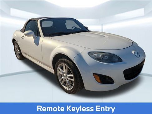 Used 2012 MAZDA MX-5 Miata Sport image 4