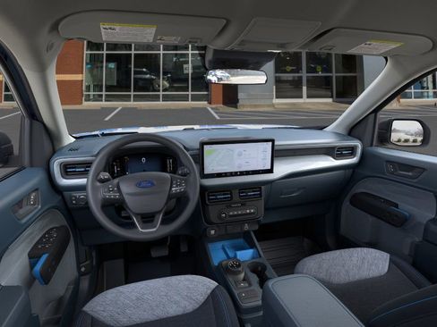 New 2025 Ford Maverick XLT image 9