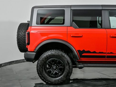 Used 2021 Ford Bronco Wildtrak image 11