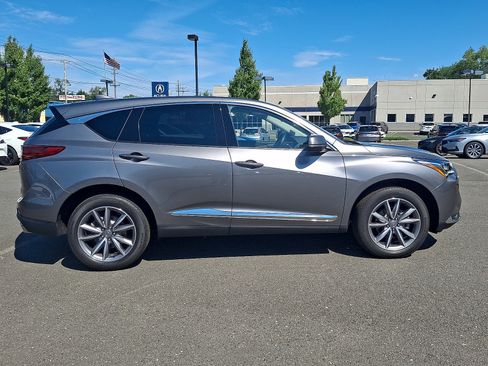 Certified 2024 Acura RDX w/ Technology Package AWD/4WD image 7