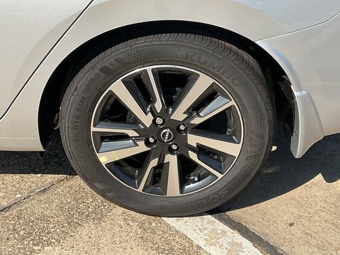 New 2025 Nissan Versa SV w/ Trunk Package image 8