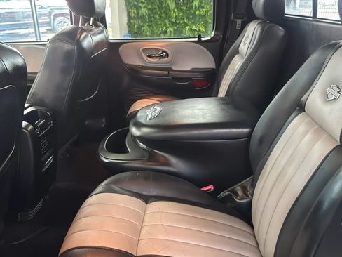Used 2003 Ford F150 Harley-Davidson RWD image 30