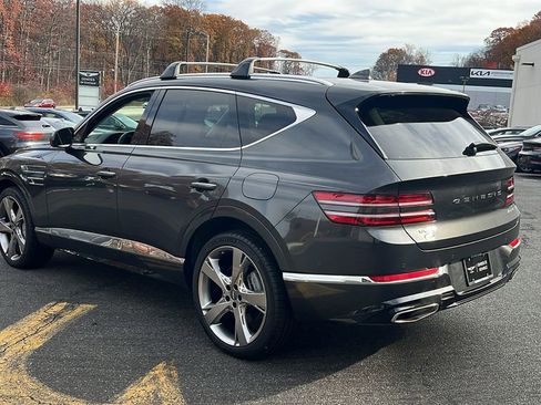 Used 2024 Genesis GV80 3.5T w/ Prestige Package image 3