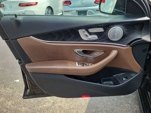 Used 2019 Mercedes-Benz E 300 image 16
