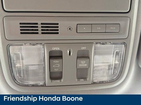 Used 2020 Honda CR-V EX-L image 32