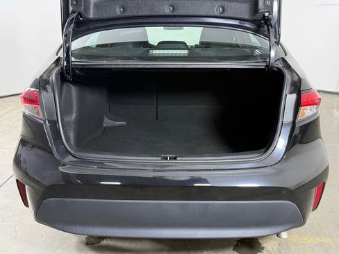 Used 2024 Toyota Corolla LE image 16