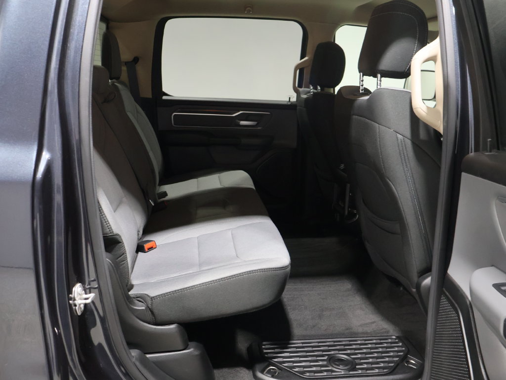 Used 2020 RAM 1500 Big Horn AWD/4WD image 19