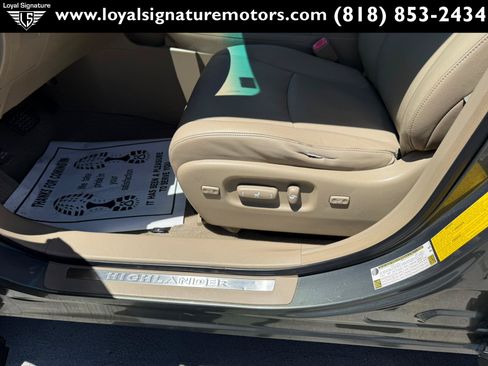 Used 2008 Toyota Highlander Limited FWD image 27