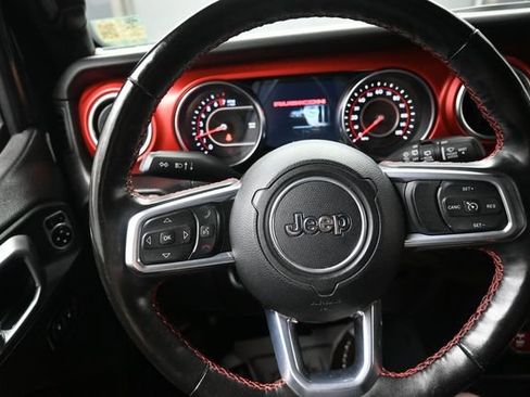 Used 2022 Jeep Wrangler Unlimited Rubicon w/ Steel Bumper Group AWD/4WD image 8