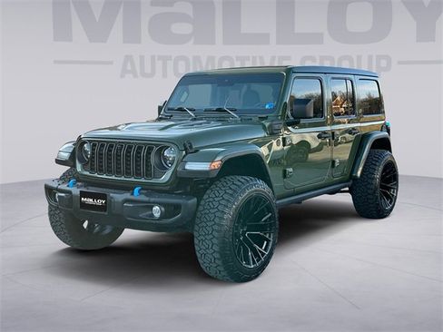 Used 2024 Jeep Wrangler Unlimited Rubicon 4xe image 1