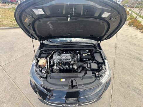 Used 2020 Toyota Corolla XLE FWD image 33