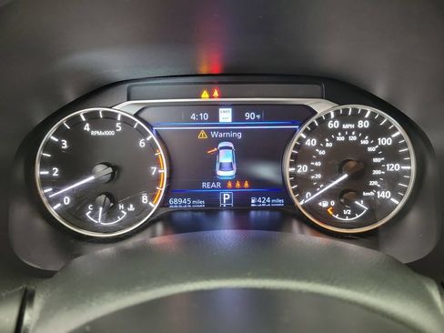 Used 2024 Nissan Altima 2.5 SV w/ SV Premium Package FWD image 26